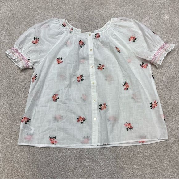 ***SOLD***LOFT Women's White Pink Floral Short Sleeve blouse - Picture 3 of 11
